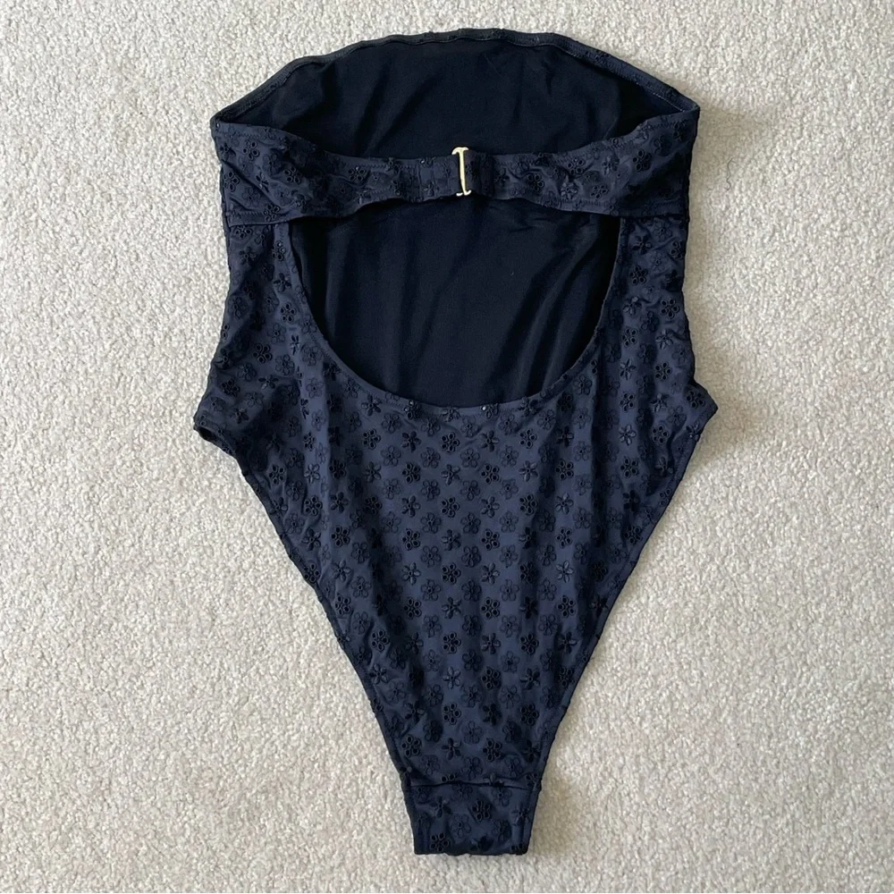 New! Pink x Frankie’s Bikini’s Francis one piece eyelet Swimsuit 54075